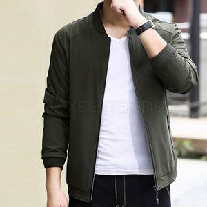 Vestes bomber personnalisées OEM de haute qualité, imprimées et brodées, chaudes pour l'hiver, avec logo sur le devant, en polyester/nylon, prix raisonnable - Product Image 3