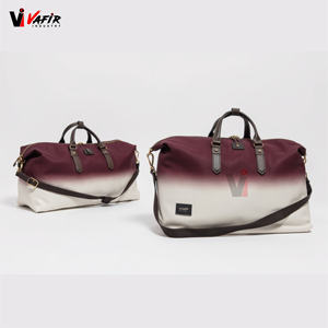 Sacs de sport vintage de luxe personnalisés avec logo couleur sublimé, fabriqués par des designers professionnels, grands sacs de sport et de gym - Product Image 5