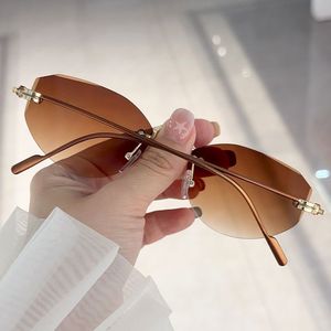 Gafas de Sol de Lujo de Moda 2026 para Hombre y Mujer, Montura Metálica Cuadrada sin Aro, Alta Calidad, UV400, Diseño en Dorado - Product Image 1