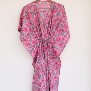 Robe kaftan en coton rose à imprimé indien, avec cordon de serrage réglable - Product Image 1