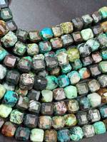 Perles de pierre turquoise naturelle, forme cube facetté, couleur changeante, gemme marron, qualité AA+, certifiées par un tiers pour la bijouterie