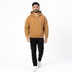 Sweat-shirt à capuche zippé pour homme, coupe décontractée, en molleton, avec col montant et design streetwear moderne et décontracté - Product Image 1