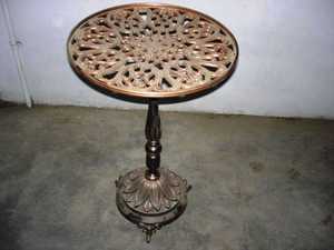 <b>Round</b> Modern Durable Metal Accent Side <b>Console</b> <b>Table</b> Pedestal End <b>Table</b> for Living Room Bedroom Small Space - Product Image 2