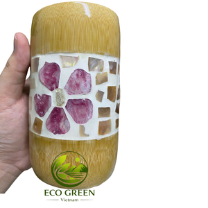 Tasse en bambou faite à la main avec incrustation florale colorée, inspirée de l'artisanat vietnamien, pour la décoration de la maison, les cadeaux, les spas et la vente au détail - Product Image 1