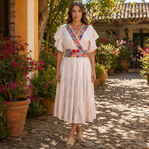 Elegante Vestido Midi con Capas, Bordado Floral Vibrante Hecho a Mano y Mangas con Volantes, Vestido de Algodón con Cuello en V y Corte en A para Mujer - Product Image 2
