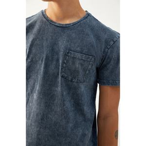 เสื้อยืดลำลองคุณภาพสูงแบบ OEM ล้างสีสไตล์วินเทจสำหรับผู้ชาย ผ้าฝ้าย 200GSM รับผลิตเสื้อยืดแบบ OEM พร้อมติดฉลากส่วนตัว - Product Image 3