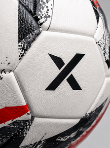 Ballon de football personnalisé X, blanc, noir, rouge, logo X, ballons de football de rue |   OEM ODM |   Fabricant |   Qualité de conception haut de gamme - Product Image 4