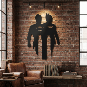 Décoration murale en métal moderne : Silhouettes de super-héros Batman et Superman dos à dos, découpées au laser, pour la décoration de la cave des hommes ou des salles de jeux - Product Image 2