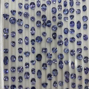 Lot de pierres brutes de Tanzanite naturelle, qualité AA, intérieur propre, formes variées, taille libre, pierre précieuse bleue chauffée, vente en gros, Tanzanie AAA - Product Image 1