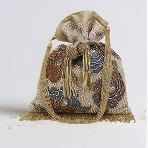 Sac Potli brodé et perlé avec cordon de serrage, sac à main de soirée, pochette de mariée, emballage pour bijoux et cosmétiques - Product Image 1