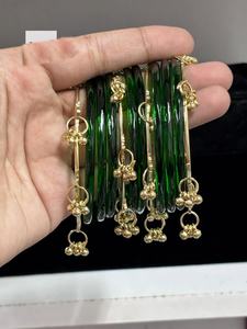 Bracelet élégant en verre jaune émeraude facetté pour femme – Tendance et léger – Prix de gros - Product Image 4