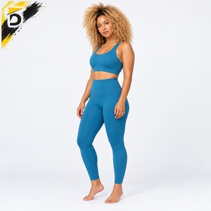 Conjunto de Yoga para Mujer de Alta Calidad, Tejido Transpirable, Diseño Flexible para Yoga, Pilates, Entrenamiento en Gimnasio y Ejercicios Diarios - Product Image 6