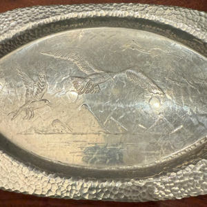 Bandeja de metal plateada de la mejor calidad y diseño premium para servir té y café con forma y tamaño personalizados, bandeja de aluminio para servir. - Product Image 5