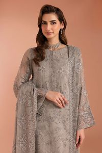 Robe de mariée élégante pour femmes, en soie, style Salwar Kameez, longueur au sol, broderie perlée, style pakistanais - Product Image 4
