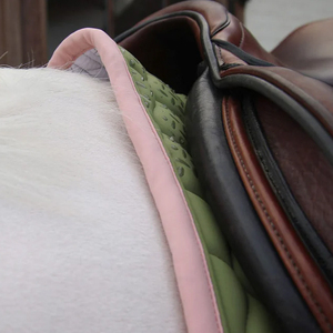 Almohadilla Clásica de Cuero para Silla de Montar 2026, Duradera, de Mezcla de Algodón y Polialgodón, con Correas Reforzadas y Relleno de Algodón, Personalizable - Product Image 4