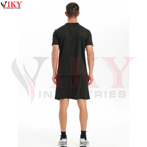 Ensemble de vêtements de sport haute performance pour homme, marque privée, haut de compression à manches courtes et short de course respirant - Product Image 2