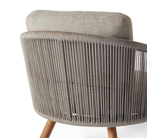 Chaise longue d'extérieur de luxe en teck massif avec structure en corde tressée et coussin épais pour patio, terrasse, hôtel ou complexe hôtelier - Product Image 5