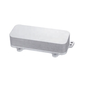 Refroidisseur d'huile automatique OEM 070 117 021D Pièces de refroidissement pour des systèmes de refroidissement efficaces - Product Image 1