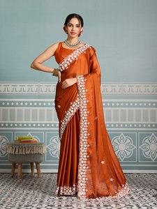 Sari de Diseño con Lentejuelas Florales Bordadas para Mujer, Elegante para Fiestas y Bodas, Sari Étnico con Blusa a Juego, Venta al Por Mayor - Product Image 2
