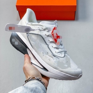 Thick Sole Shock Absorption Lightweight Casual Sports Shoes Men Marathon Racing Running Sneakers Unisex Lightweight Sports Shoes - Product Image 2