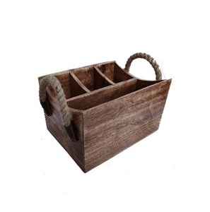 Porte-ustensiles de comptoir en bois de qualité supérieure avec poignée en métal et quatre compartiments - Product Image 3
