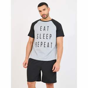 Ensemble décontracté deux pièces personnalisé avec étiquettes privées 2026 – T-shirt et short 100 % coton doux de haute qualité pour homme – Marque de vêtements - Product Image 5