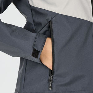 Chaqueta Cortavientos Impermeable de Moda para Mujer, Cuello Alto, Cierre de Cremallera, Capucha, Tejido de 3 Capas de Alta Calidad - Product Image 5