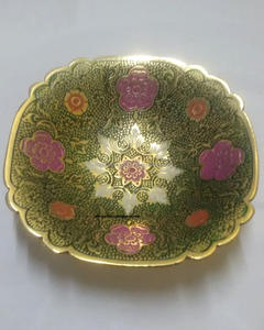 Cuenco de servicio de lujo redondo personalizado de alta calidad, conjunto colorido pequeño en relieve de latón, cuencos de Metal para mesa de restaurante de Hotel en casa - Product Image 2