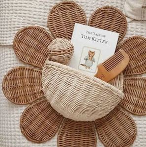 Panier mural en rotin pour la décoration de la maison, en forme de fleur, de haute qualité, tissé à la main au Vietnam, vente en gros - Product Image 4