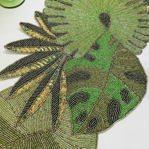Camino de Mesa de Tela Oriental Hecho a Mano, Forma Irregular, Diseño Floral Verde Azulado, Estilo Lujoso, Ecológico, Duradero, Alfombrillas de 5 mm de Grosor - Product Image 5