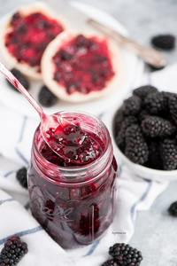 Hot Selling 100% Organic Black Mulberry Fruit <b>Jam</b> Extra Conserve From Vietnam Packed in Bottle - Product Image 2