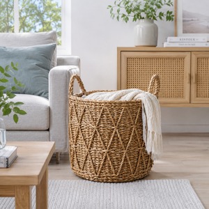 Panier en jonc de mer naturel tressé à la main avec poignées pour le linge, les jouets, les couvertures, les plantes, la chambre d'enfant, le salon, la décoration de la maison. - Product Image 1