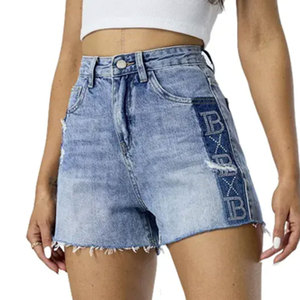 Shorts en jean déchirés style européen avec strass, nouvelle collection été, taille haute, coupe slim, pour femme - Product Image 4