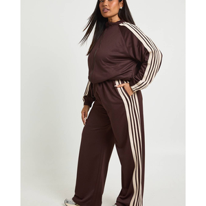 Ropa Deportiva OEM para Mujer, Chándal con Franjas Laterales, Venta al por Mayor, Informal, 100% Poliéster, Secado Rápido, Jersey para Correr, Conjunto Deportivo - Product Image 5