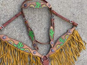 Conjunto de cuello de pecho y cabeza de cuero genuino recién diseñado de calidad superior con flecos de cuero de gamuza tallados a mano - Product Image 5