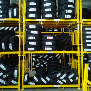 Système de stockage de pneus robuste pour entrepôts, ateliers automobiles et centres de distribution, solution efficace d'organisation des pneus - Product Image 1