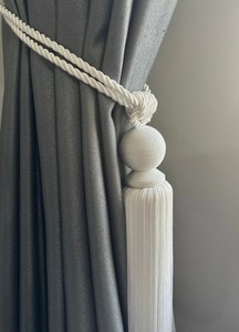 Attaches pour rideaux : Attaches en corde naturelle et en coton avec pompon - Product Image 2