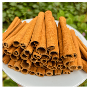Varillas de canela, material natural de corteza de cassia para la preparación de bebidas, especias culinarias y repostería, fabricante de Vietnam. - Product Image 2