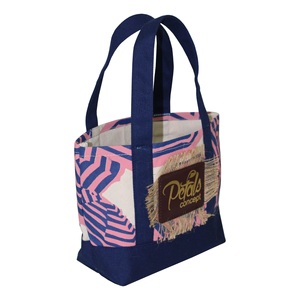 Sac fourre-tout promotionnel de haute qualité en toile naturelle de 12 oz avec logo en relief, poignée en cuir teint et impression sérigraphique - Product Image 2