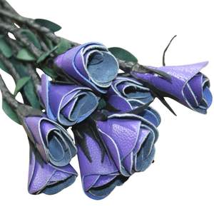 Flogger de piel de oveja hecho a mano con hebilla de acero y mango equilibrado de 2.5 cm de ancho con caída suave para principiantes y uso avanzado - Product Image 3