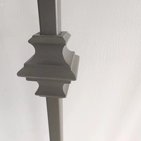 Pièces d'escalier Escalier 44 "Nouveau design Décoration d'intérieur Noir Gris Carré Balustre en fer forgé Escalier en métal massif Broches modernes