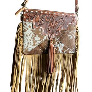 Bolso con flecos tallado de cuero de vaca de alta calidad, lo último en cuero bohemio con herramientas, bandolera de estilo occidental - Product Image 1