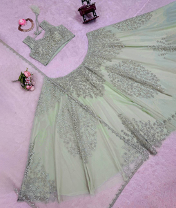 Nuevo Lehenga Choli tradicional indio-pakistaní de diseño con falda acampanada de 4.5 metros, cosido con alta calidad, ideal para fiestas de Diwali y bodas. - Product Image 2