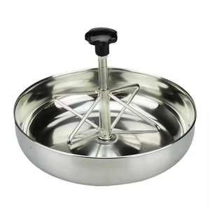 Shakya World Nuevo alimentador de cerdos de acero inoxidable de grado agrícola Gestión robusta del ganado con fácil operación y comederos eficientes - Product Image 3