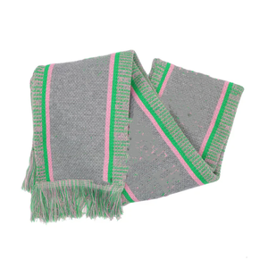 Ensemble bonnet et écharpe longue en acrylique gris avec pompons AKA |   Broderie personnalisée Alpha Kapa Alpha rose et verte |   Vêtements de sororité rayés chauds - Product Image 4