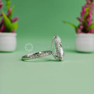 Anillo de Diamantes con Corte Pera Cultivado en Laboratorio en Oro Blanco de 18K para Exportación al por Mayor de Proveedor y Fabricante Indio - Product Image 5