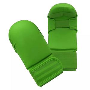 Gants de boxe personnalisés avec logo, sac de frappe pour le kickboxing, avec bande de poignet réglable antidérapante et anti-humidité - 10oz/12oz en cuir PU - Product Image 4