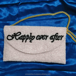 กระเป๋าคลัทช์งานแต่งงานสุดหรู ทำมือจากผ้าซาตินประดับลูกปัด ปักอักษรย่อตามสั่ง ปิดด้วยแม่เหล็ก เหมาะสำหรับงานเลี้ยงตอนเย็น - Product Image 6