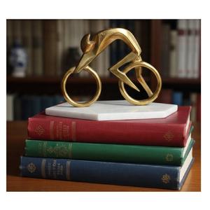Escultura de Niño en Bicicleta, Base de Mármol, Acabado Dorado, Estilo Cruz Abstracta, Decoración para el Hogar, 20x18cm, Sala de Estar, Pasillo - Product Image 3