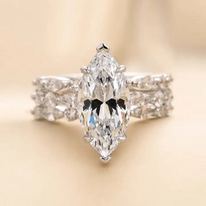 Anillo de Compromiso de Plata de Ley 925 con Diamante Moissanite de 3 Quilates, Corte Marquesa, con Anillos de Boda de Corte Redondo, Chapado en Oro, Engaste de 6 Puntas - Product Image 2